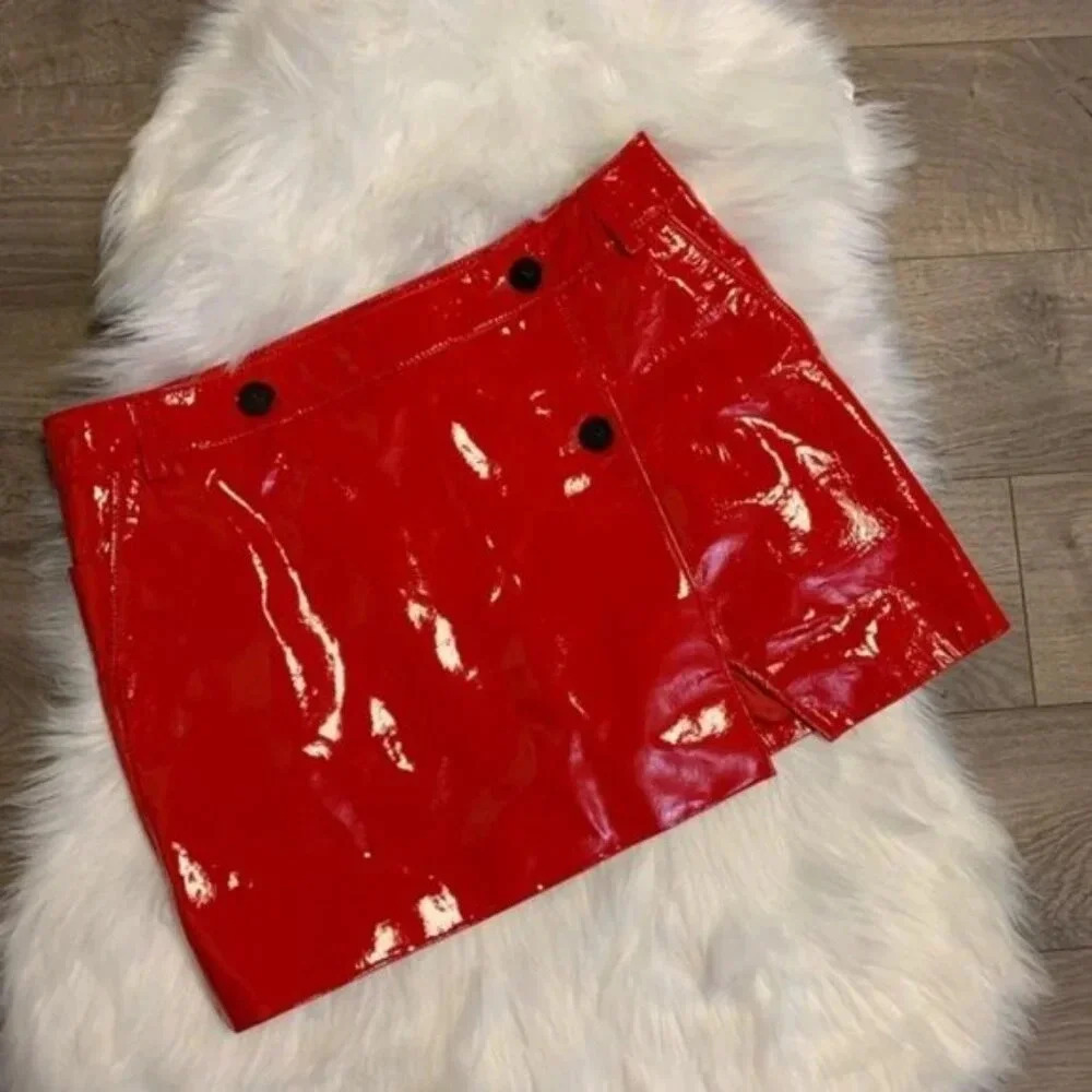 Top shop Unique Pleather Mini Skirt NWT - Picture 4 of 8